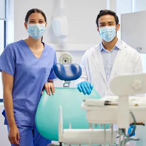 7 Services Offered by a Dentist in Albany for Your Family